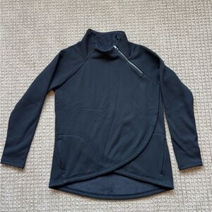 Athleta Black Cozy Karma Asym Fleece Pullover